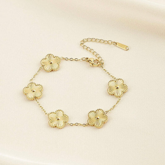 Flower Bracelet – Gold